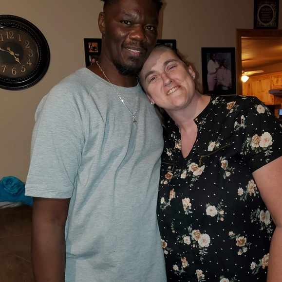 Meet your Posher, Heidi - Picture 1 of 1